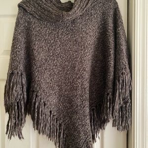 Nine West Poncho